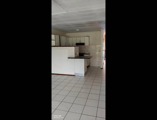 3 BEDROOM PROPERTY TO RENT IN MEER EN SEE